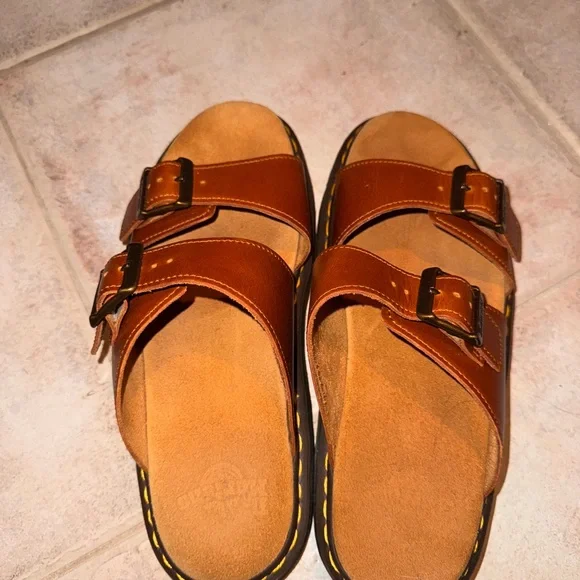 Dr. Martens® Josef in Brown Leather - Picture 4 of 6